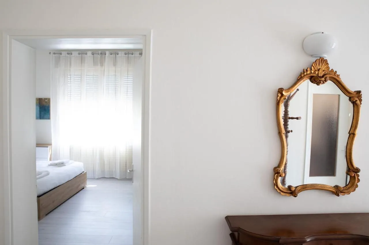 House Anna Apartment Mestre 0*,