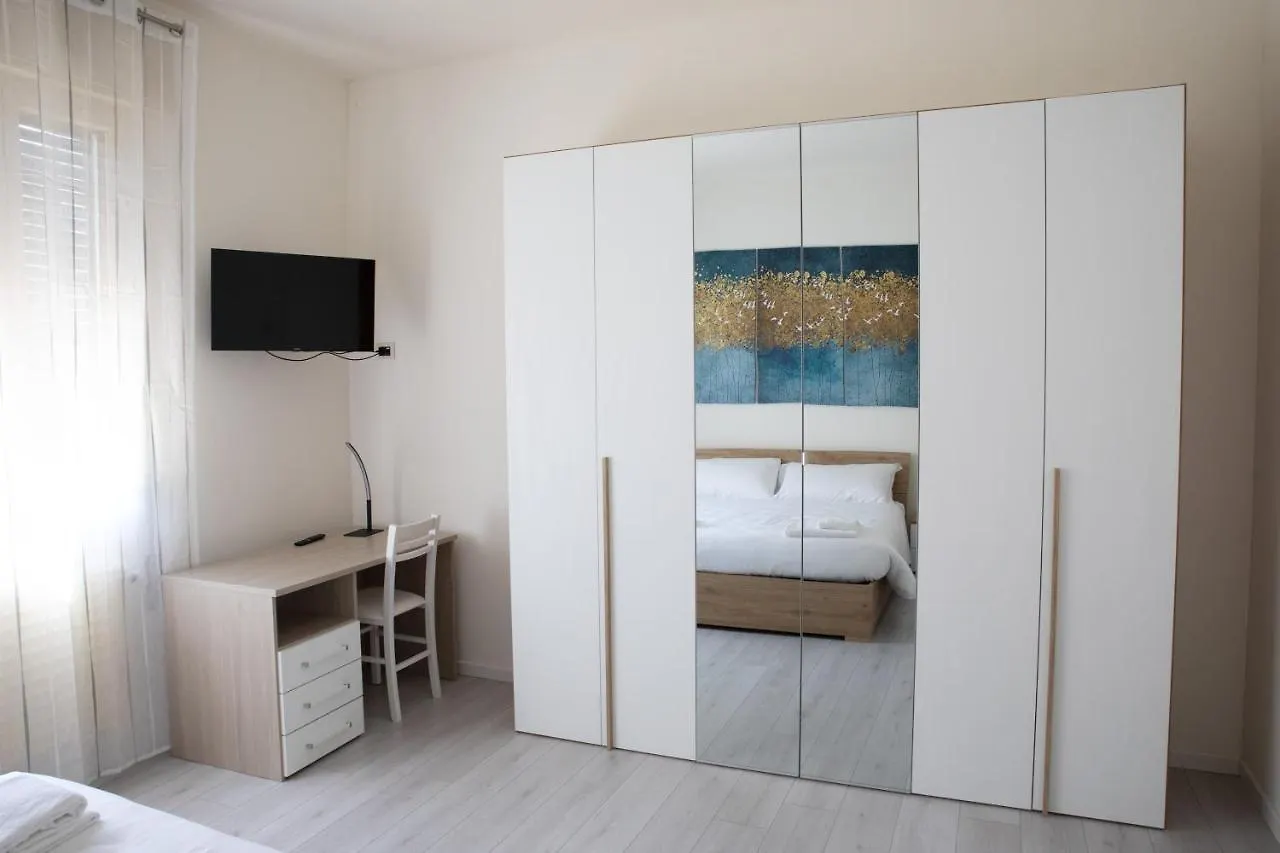 House Anna Apartment Mestre 0*,